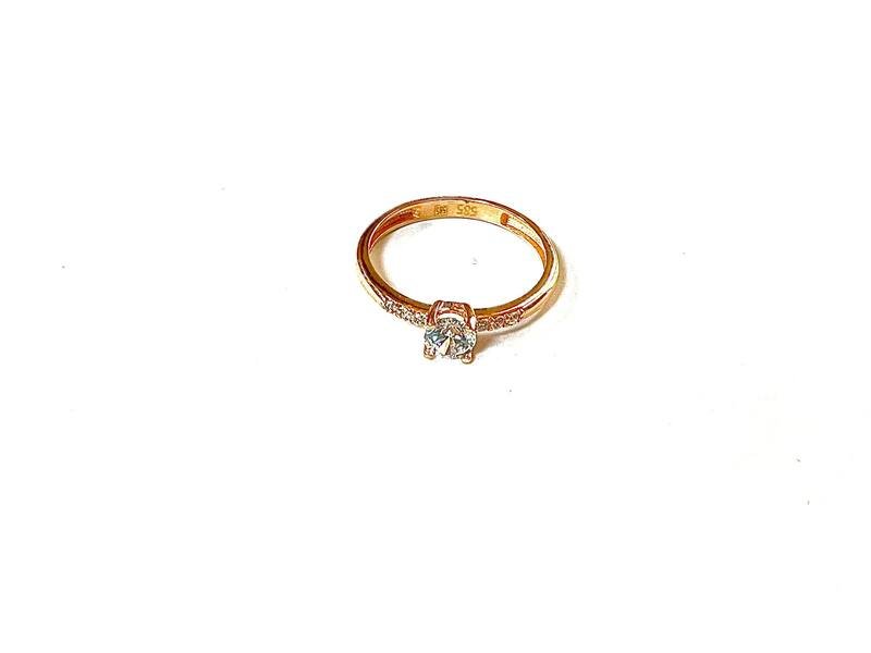 JUZ-585-2 104 Кольцо:Красное Золото 18 Циркон 1,79г