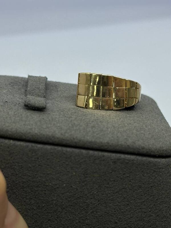 JUZ-585-6 071 Кольцо:Желтое Золото 16,5 без камней 3,15г
