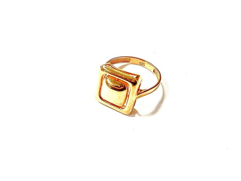 JUZ-585-2 114 Кольцо:Красное Золото 18,5 без камней 3,06г