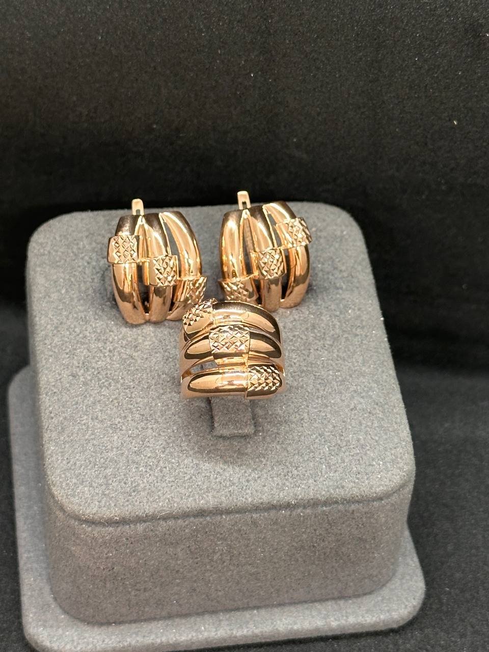 SYR-585-9 941 Серьги Красное Золото без камней 4,74 г